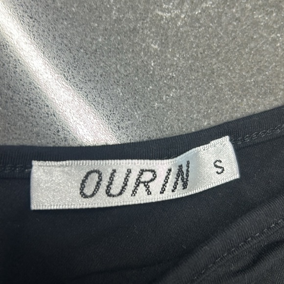 One shoulder tank - Picture 2 of 3